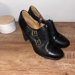 Clarks Artisan Black Leather Double Monk Buckle
Ankle Booties - Size 8